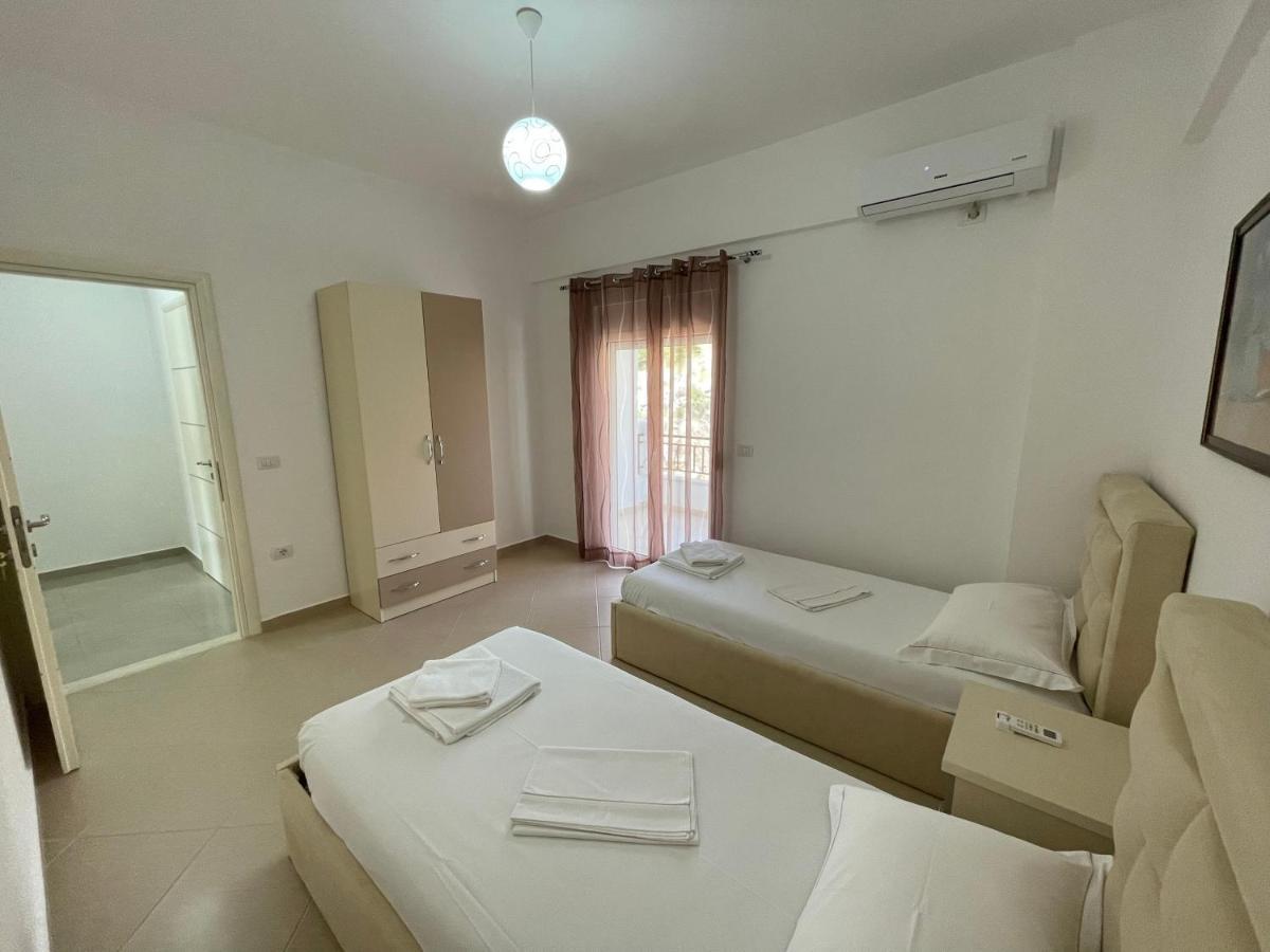 Villa Sildi Sarandë Exterior foto